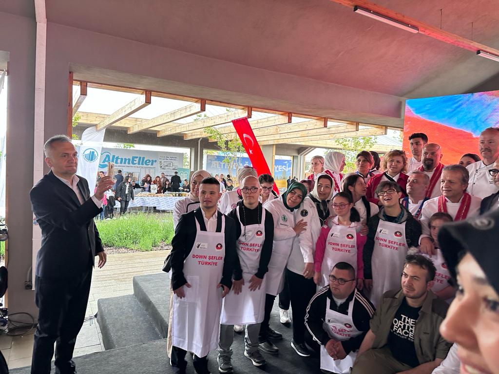 Sosyal Faaliyetlerimizden Kareler