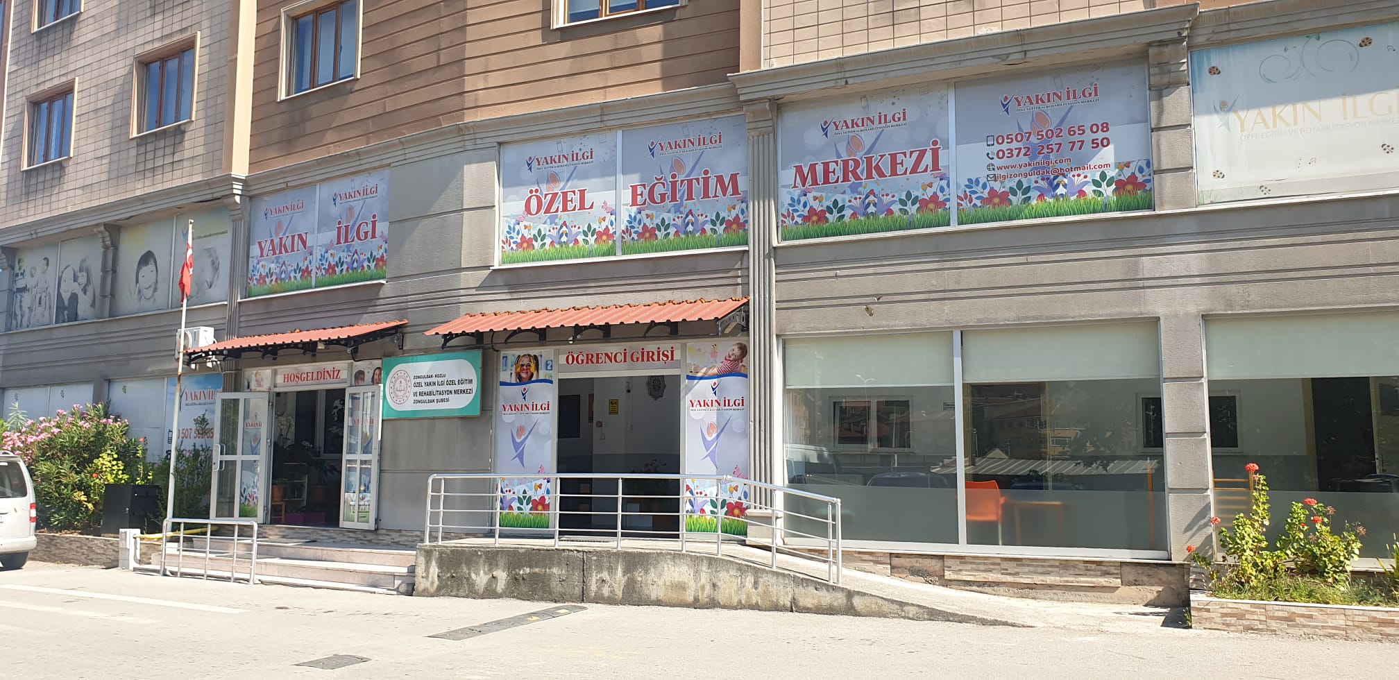 Kurumumuzdan Kareler